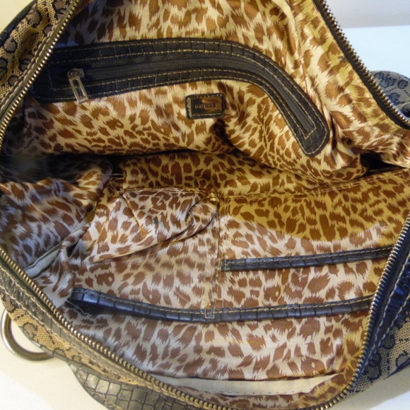 Guess Monogram Canvas & black Leather Shoulder Bag - Picture 6 of 8